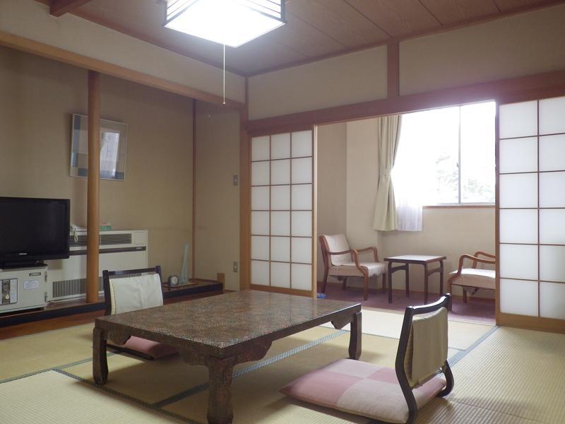 Yanagi No Yu Hotel Aomori Quarto foto